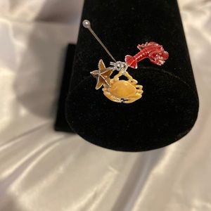 Silver lobster, crab and starfish charm